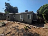 Building Photo - 10152 Haines Canyon Ave