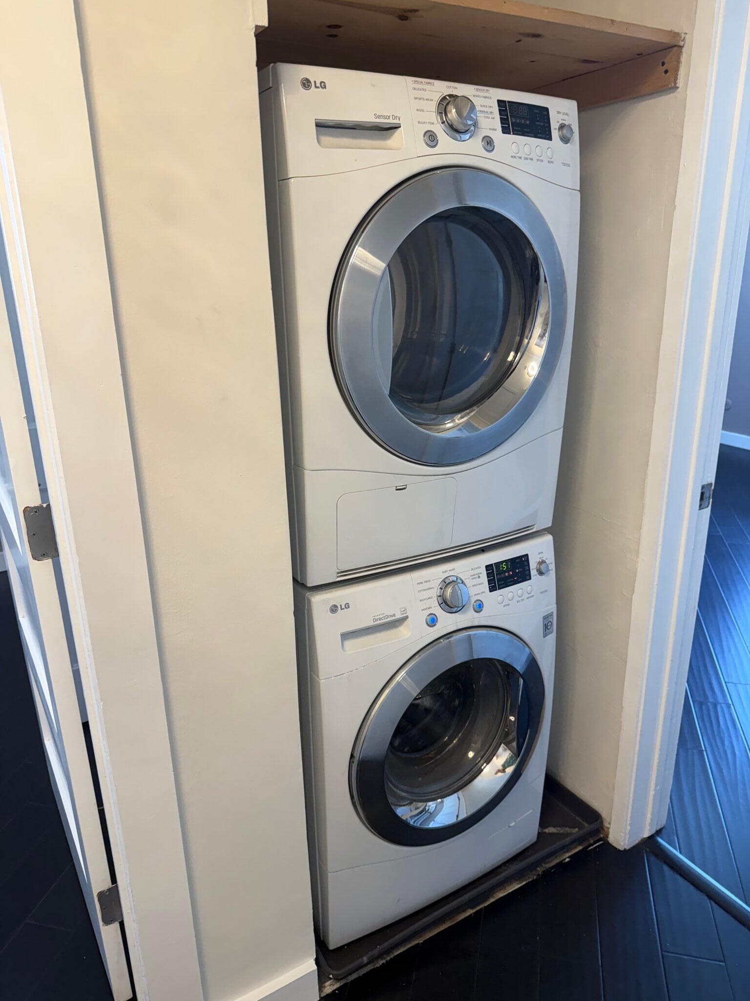 Building Photo - 1119 Sonora Ave