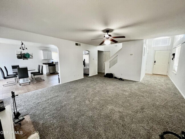 Building Photo - 12701 Francisco Paz Dr