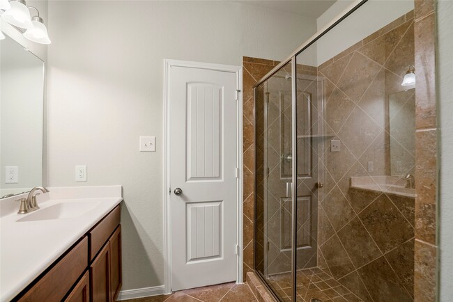 Building Photo - 15524 Marina Dr