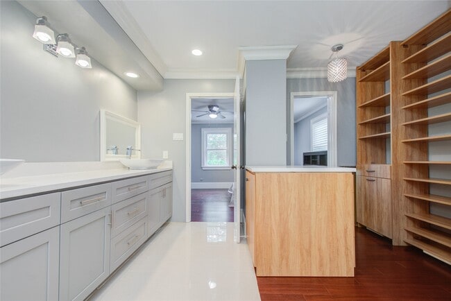 Building Photo - 14611 Bramblewood Dr