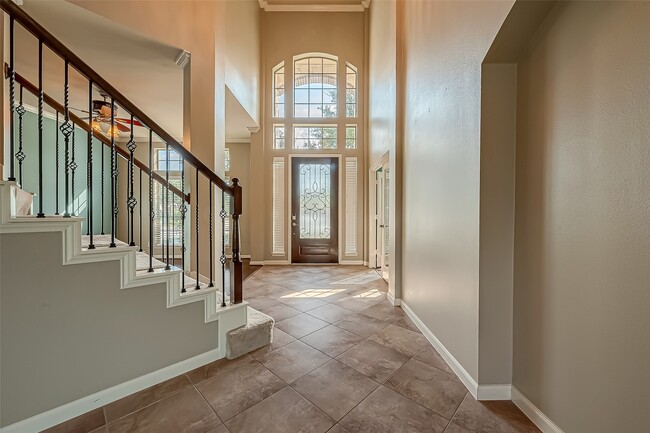 Building Photo - 13547 Breakwater Path Loop