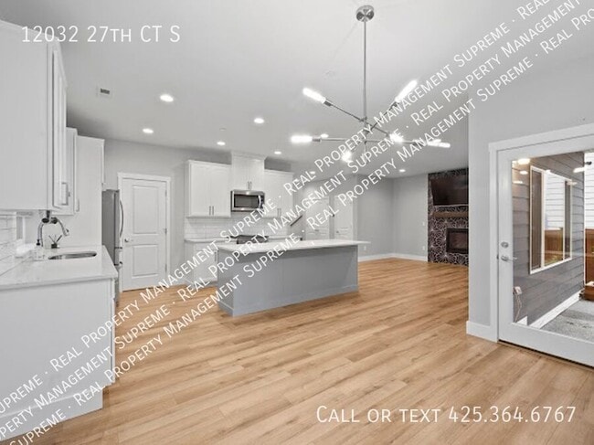 Building Photo - 12032 27th CT S