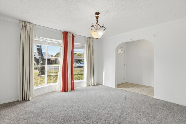 Building Photo - 10306 Jillana Kaye Dr