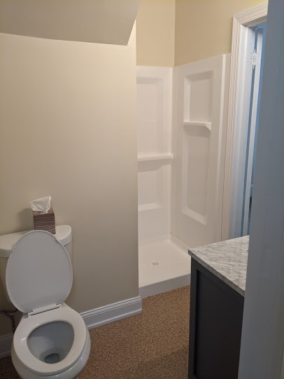 Bath 2 - 418 Main St