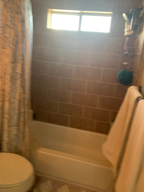 Bathroom shower - upstairs - 2600 Brookside Dr