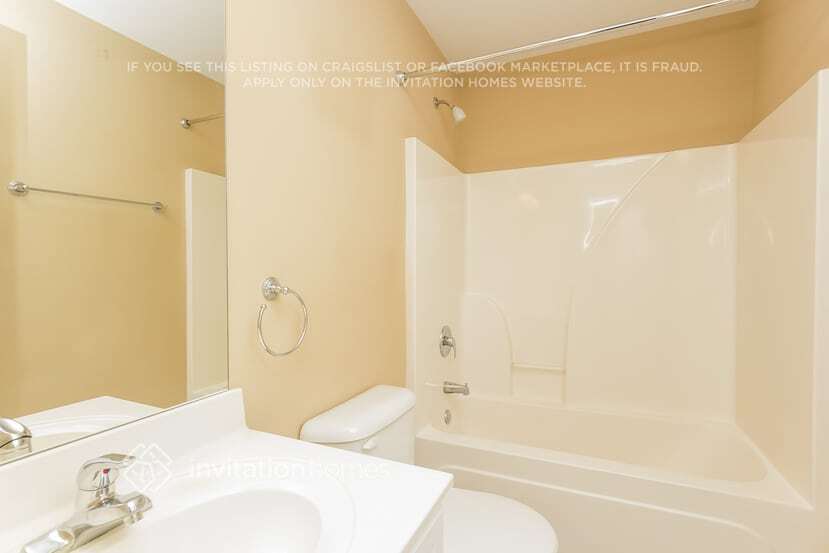 Building Photo - 1564 Fredricksberg Dr