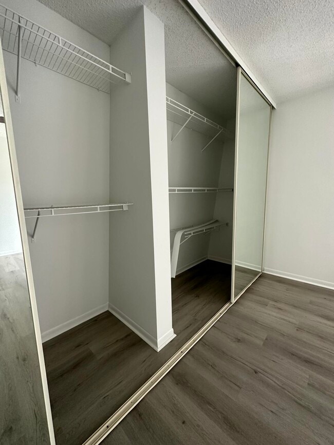 Building Photo - 1771 San Jose Dr
