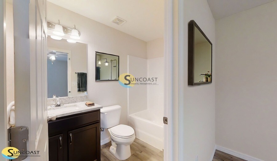 Building Photo - 9223 N Mendoza Way