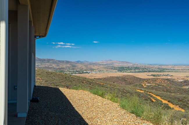 Building Photo - 15690 E Orch Vw Rd