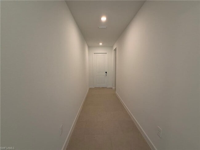 Building Photo - 3917 Passion Vine Dr