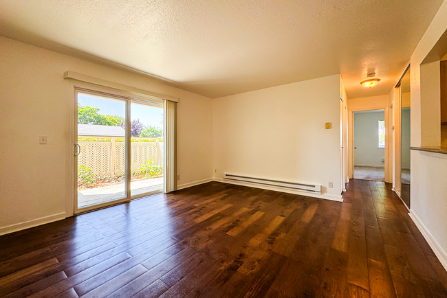 Building Photo - 4022 Abbey Terrace