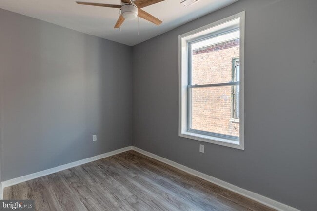 Building Photo - 34 N Paxon St