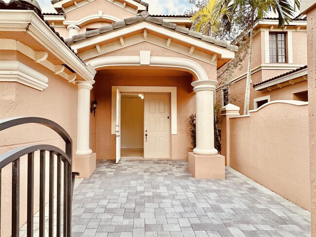 Building Photo - 2669 Center Ct Dr