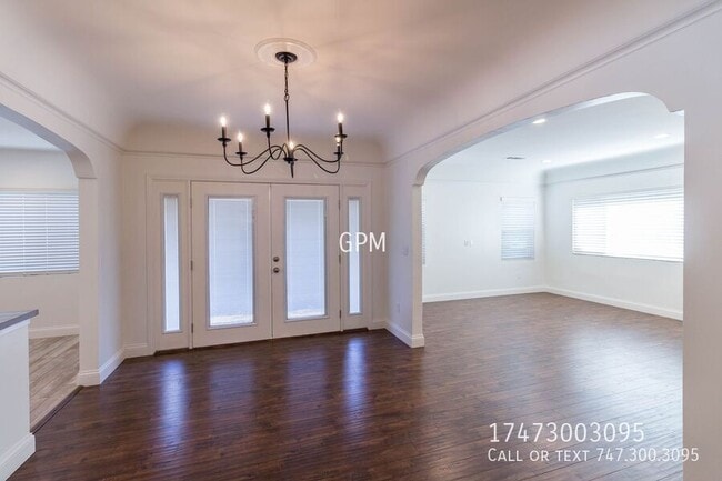 Building Photo - 917 Monterey Rd