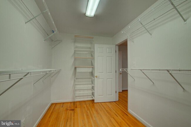Building Photo - 11621 Sourwood Ln