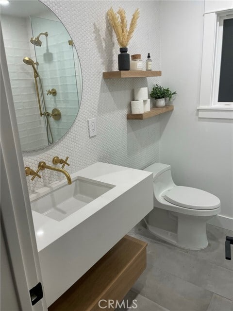 Building Photo - 611 Avenue C