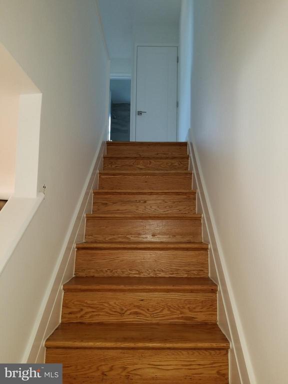 Building Photo - 3611 Edison St