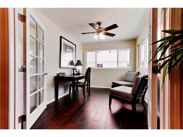Building Photo - This AMAZINGLY immaculate 2 bed townhome w...
