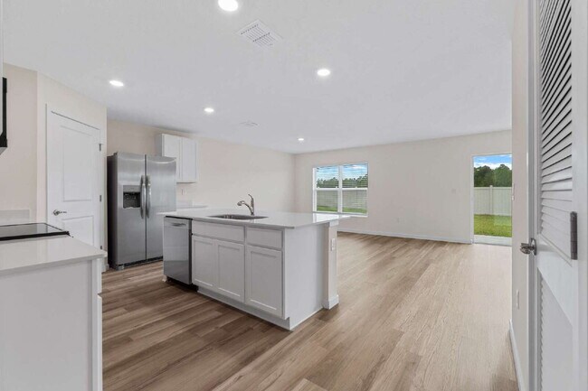Building Photo - Be the first to rent this new 3BR 2BA home in SW Ocala!