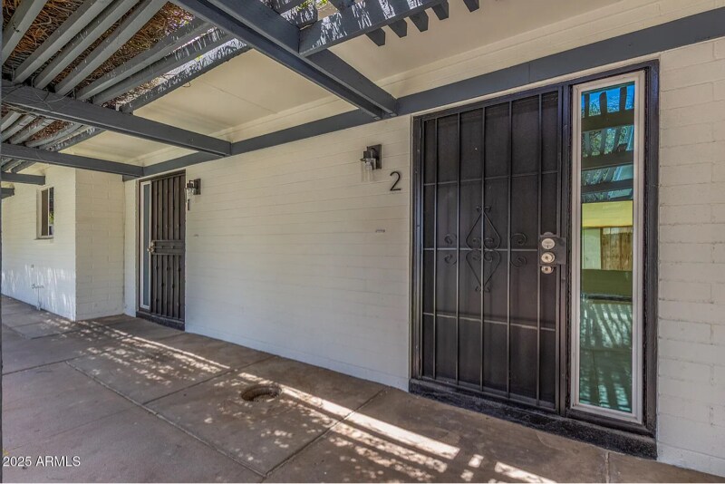 Building Photo - 4235 N 13th Pl