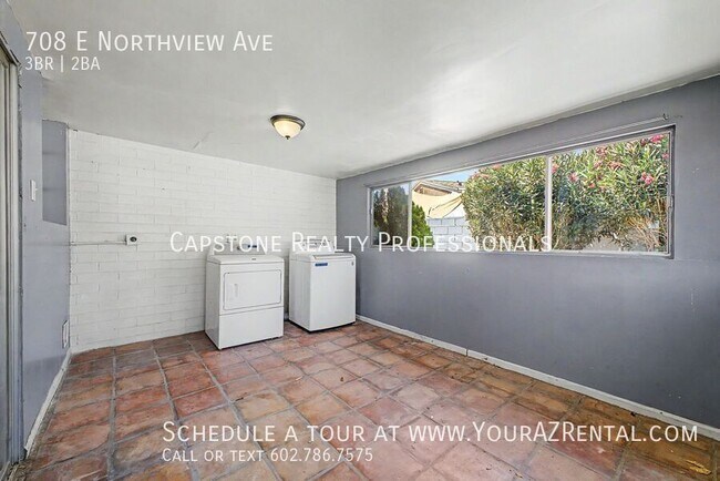 Building Photo - 708 E Northview Ave