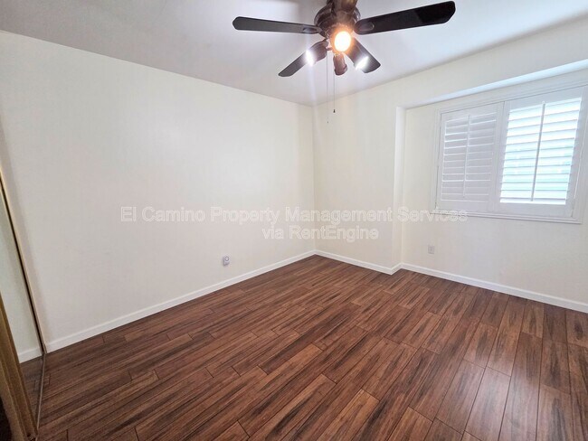 Building Photo - 8901 Serapis Ave