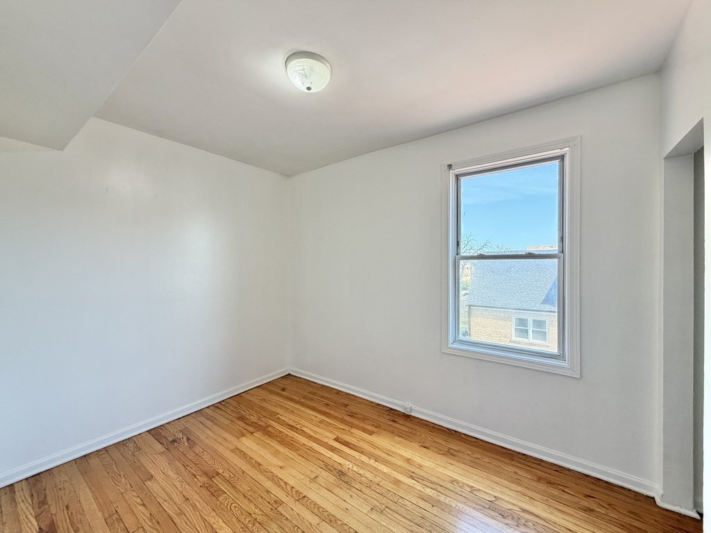 Building Photo - 4251 W Haddon Ave