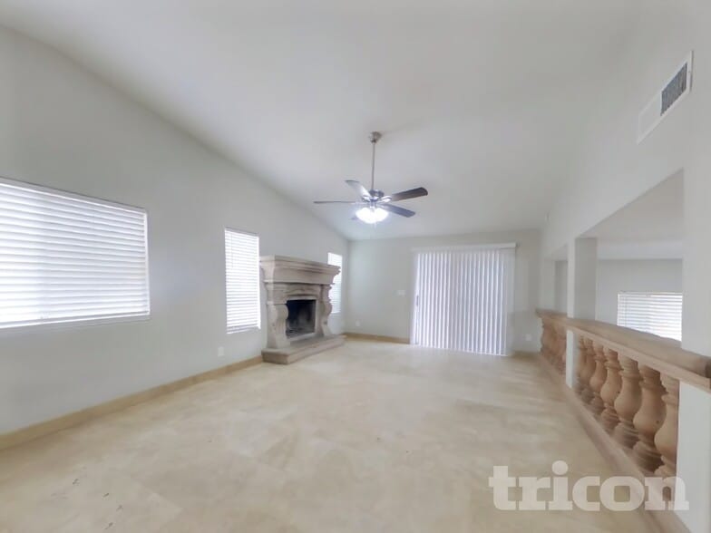 Building Photo - 4775 W Morrow Dr