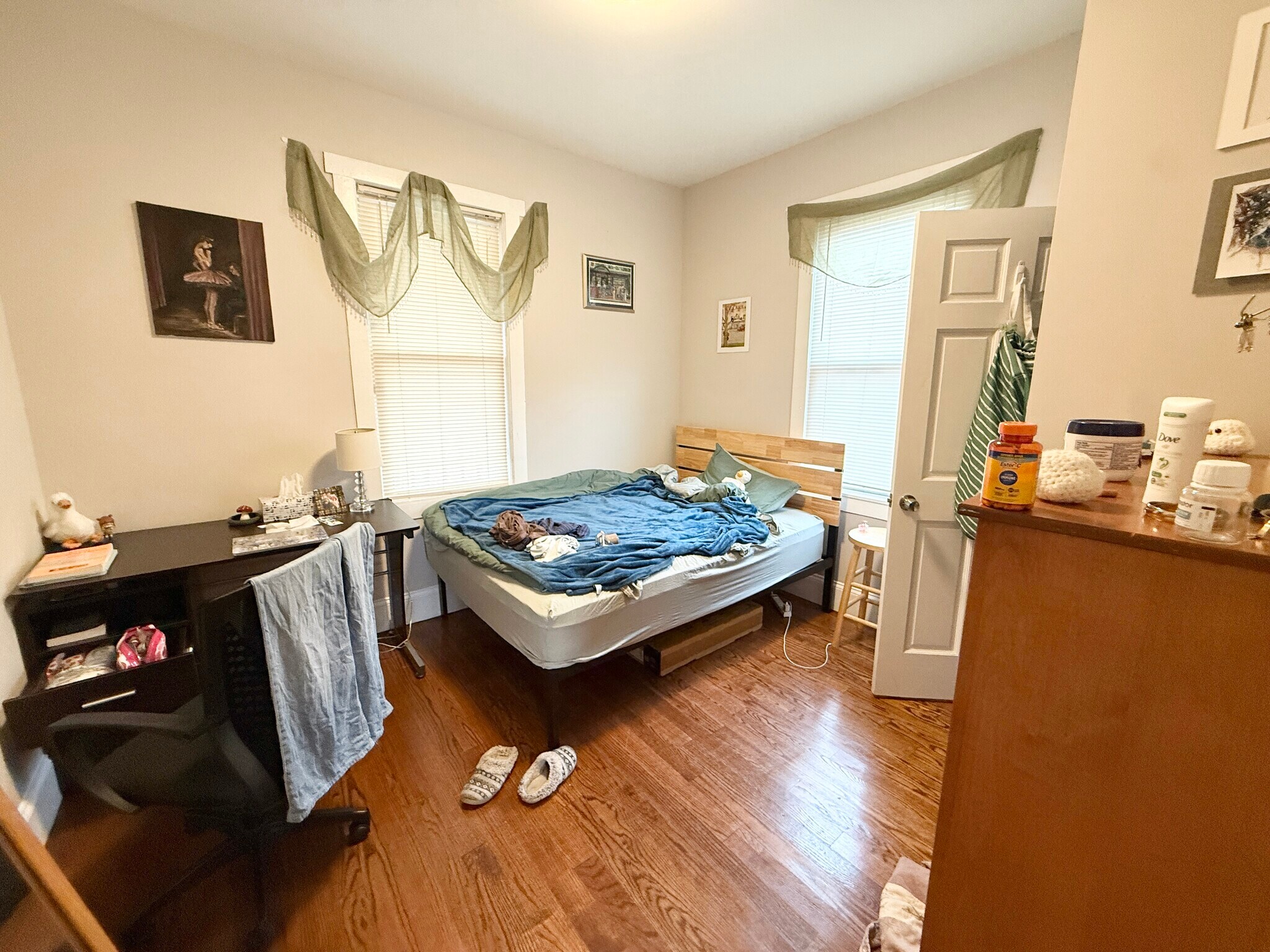 Building Photo - 12 Bickford Ave