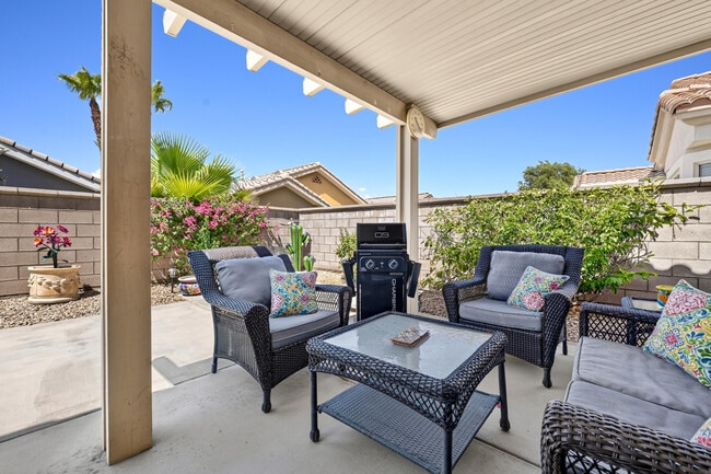Building Photo - 78724 Palm Tree Ave