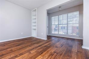 Building Photo - 3005 Mill Creek Way
