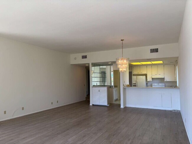 Building Photo - Indian Wells CC  For Rent!
