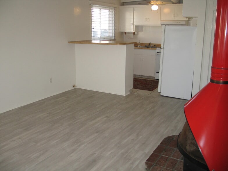 Building Photo - 1401 W Balboa Blvd