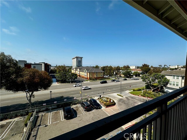 Building Photo - 3550 Torrance Blvd