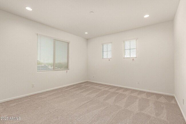 Building Photo - 12354 W Gardenia Ct