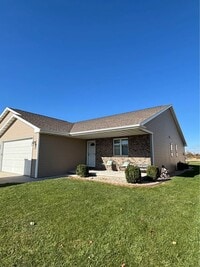 Building Photo - 2382 Jacobsen Rd