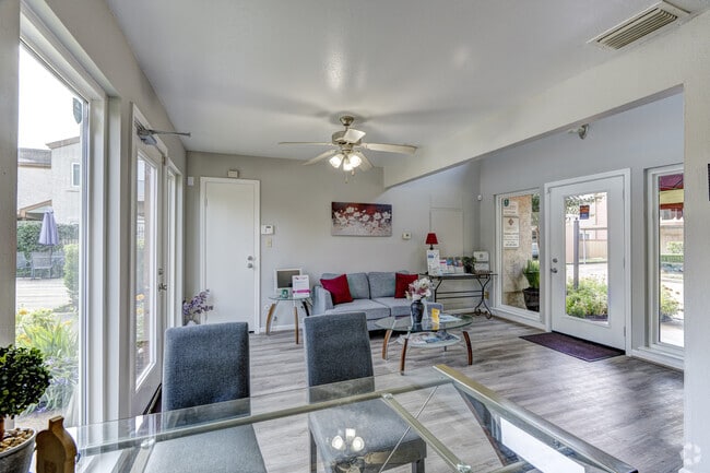 Lobby - Ambiance Townhomes