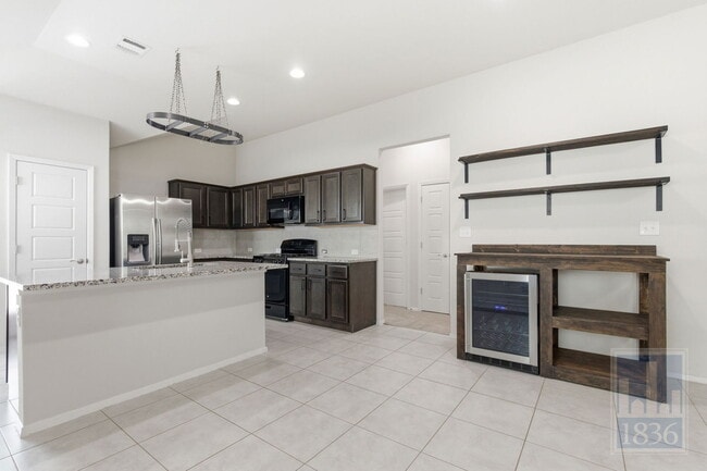 Building Photo - 7615 Europa Ave