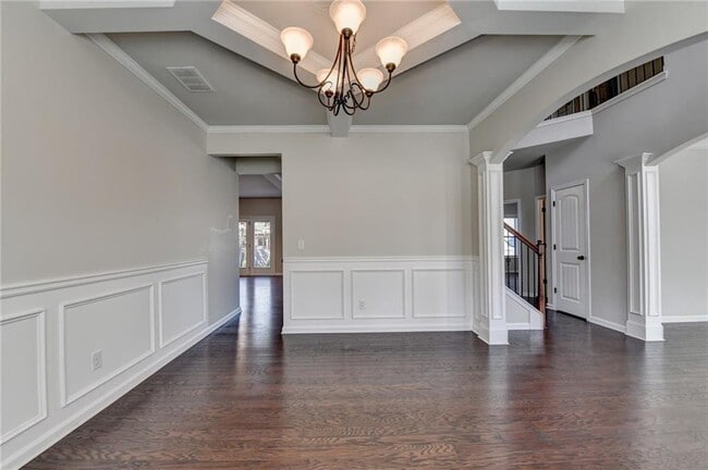 Building Photo - 4810 Haysboro Way