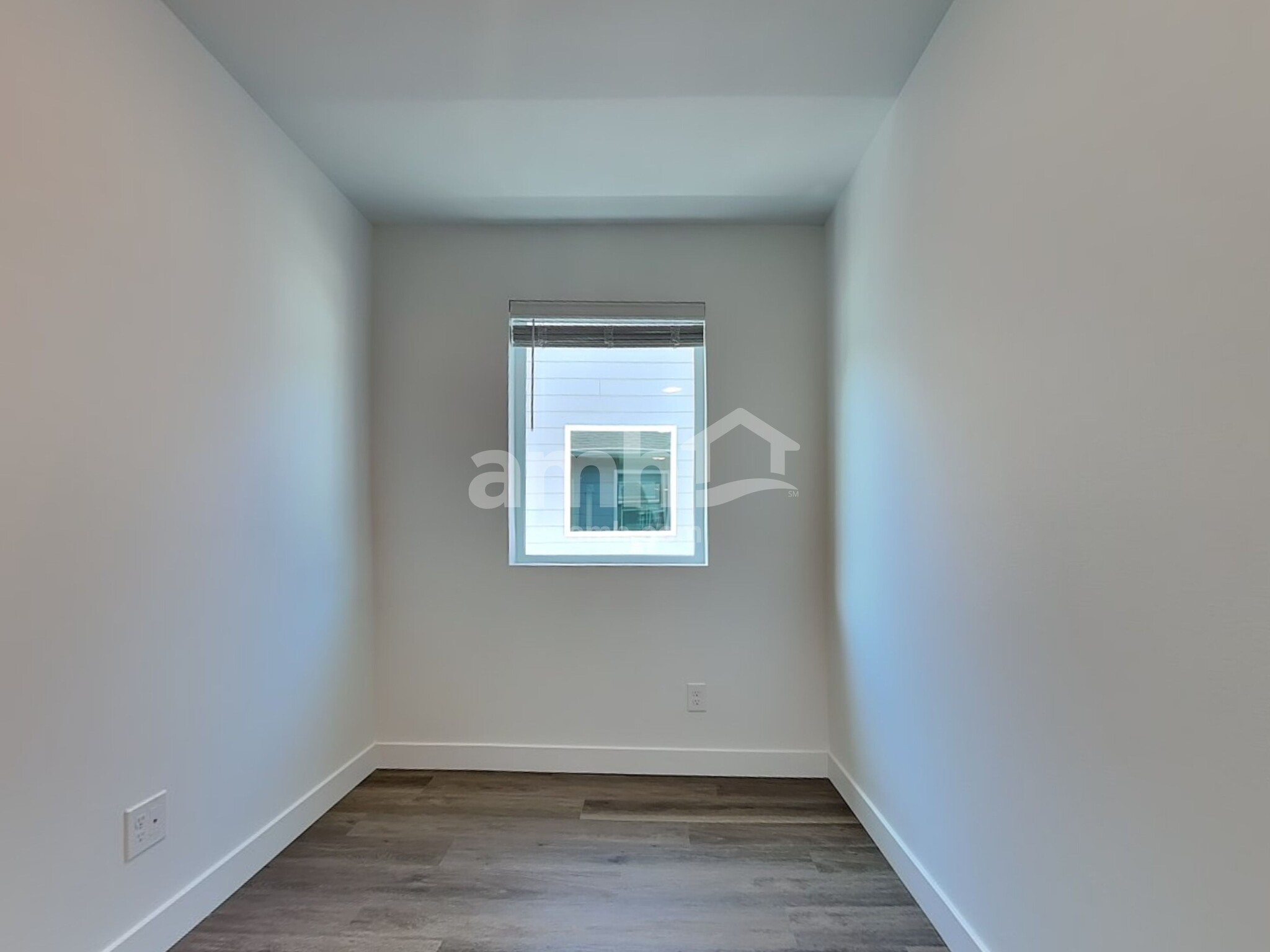 Building Photo - 7745 Selah St SW