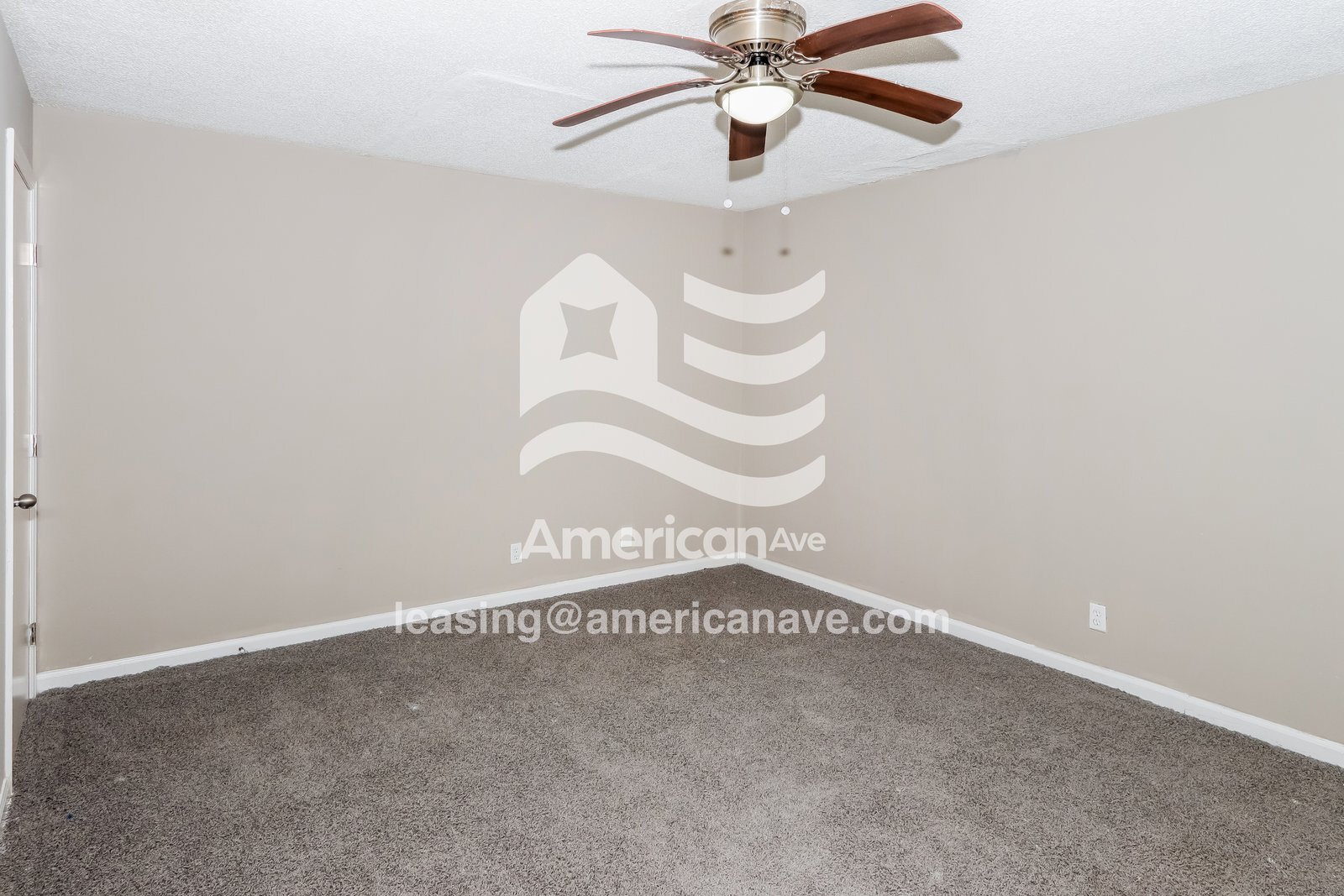 Building Photo - 5517 Janeru Cir