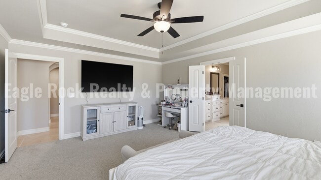 Building Photo - Owasso Executive Home for Rent (6beds/3.5baths)