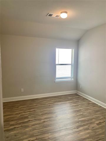 Building Photo - 2258 Templin Ave