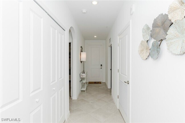 Building Photo - 5555 Double Eagle Cir