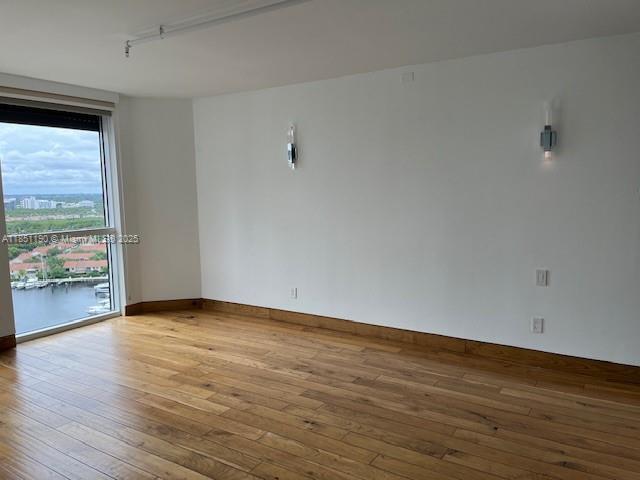 Building Photo - 21205 NE 37th Ave