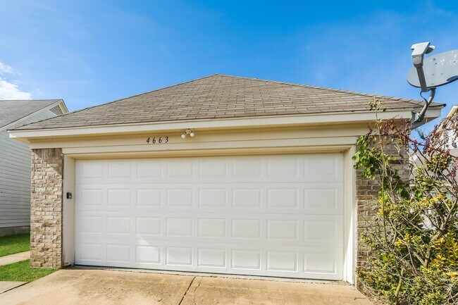 Primary Photo - 4663 Royal View Dr
