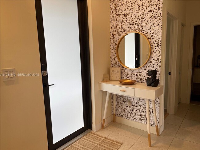 Building Photo - 8175 NW 104th Ave