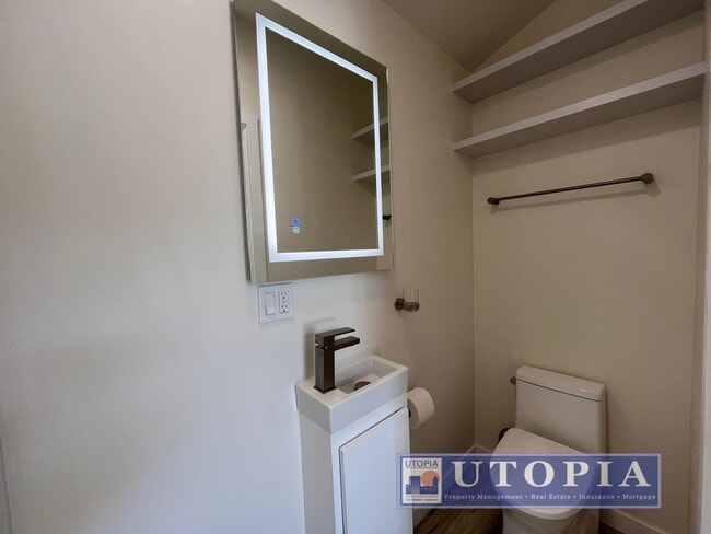 Building Photo - Brand New, Cozy Studio right near West Cliff Utilities Included!!