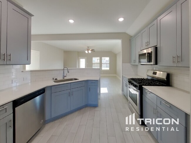 Building Photo - 4240 Calla Dr